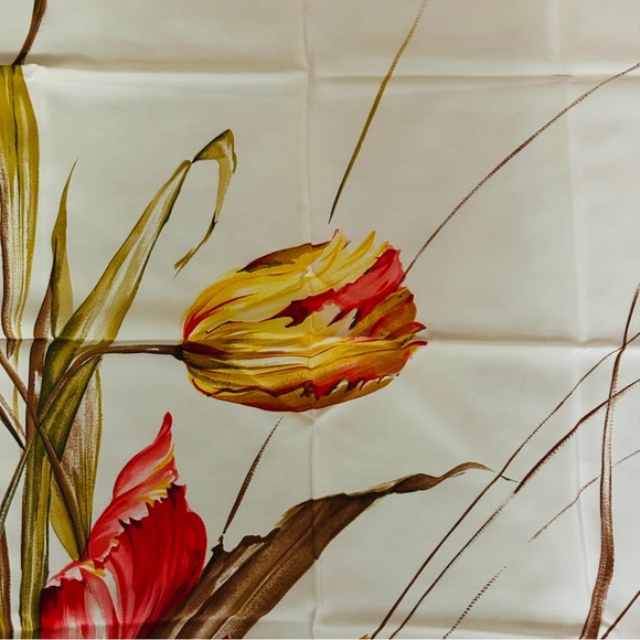 Dior vintage silk scarf Elegant Pink and Cream Scarf made in Italy - Picture 14 of 14